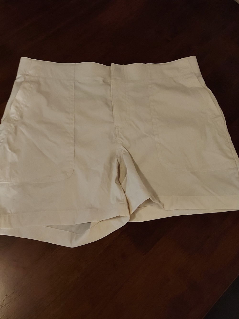 Eddie Bauer High-Waist Cream Utility Shorts